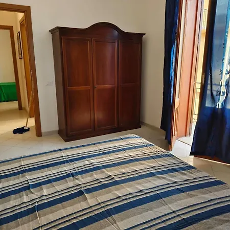 Apartment Bbwine 2